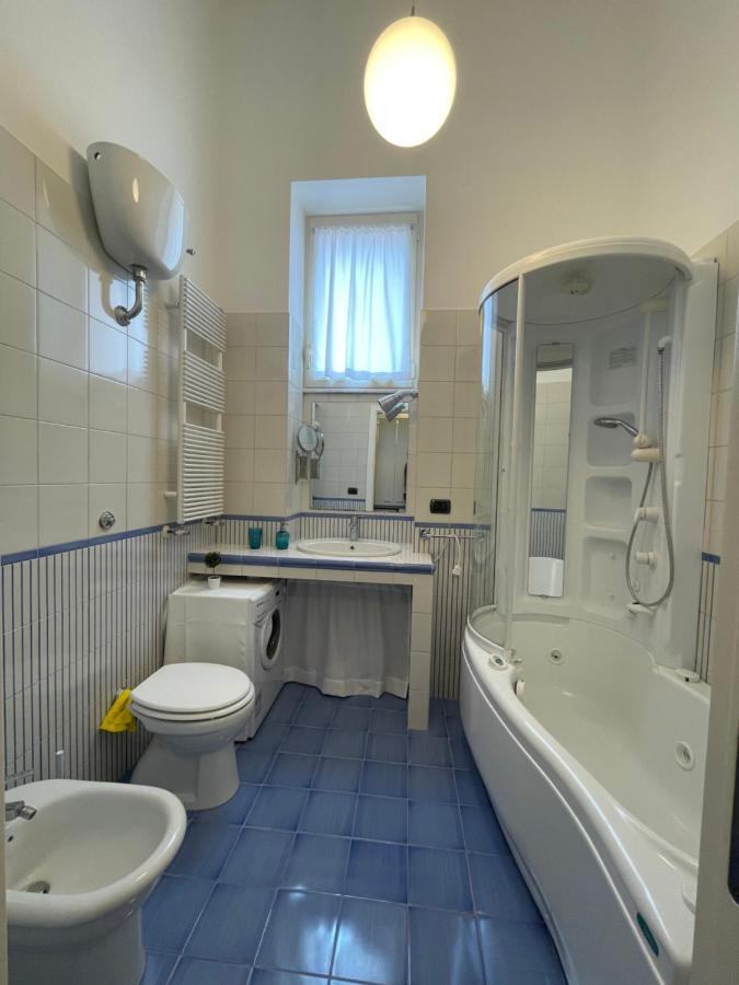 Bed and Breakfast Residenza Chiaia à Naples Extérieur photo