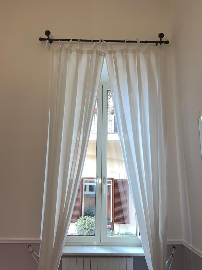 Bed and Breakfast Residenza Chiaia à Naples Extérieur photo